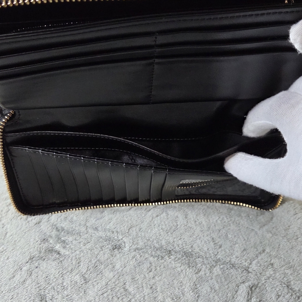 * Michael Kors MK Crimson Signature JetSet Travel Continental Large Wallet Black - Picture 13 of 13